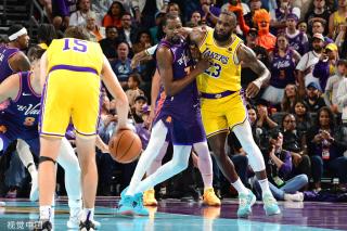 的配合默契 的配合默契